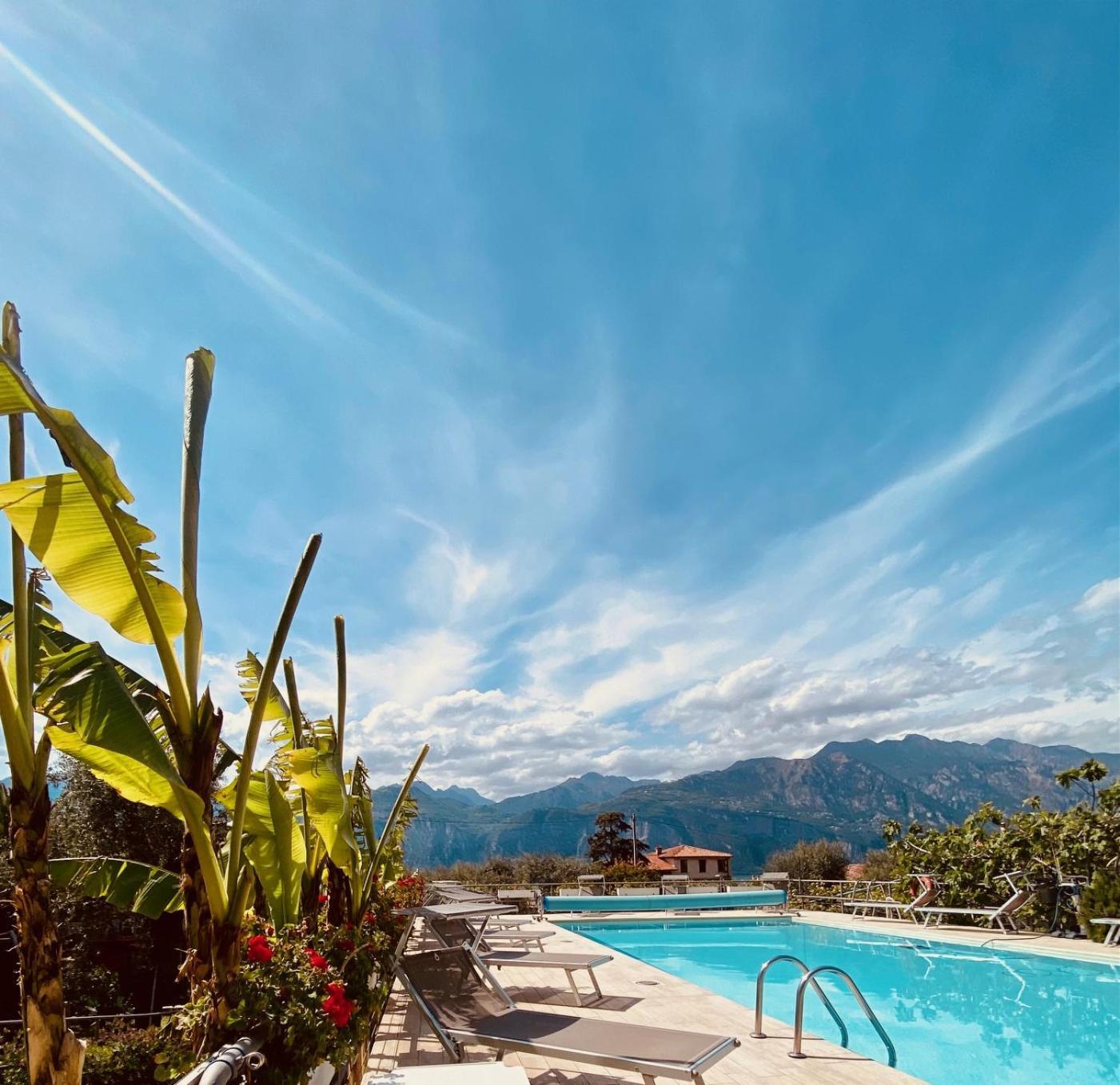 Hotel Ideal Malcesine Bagian luar foto