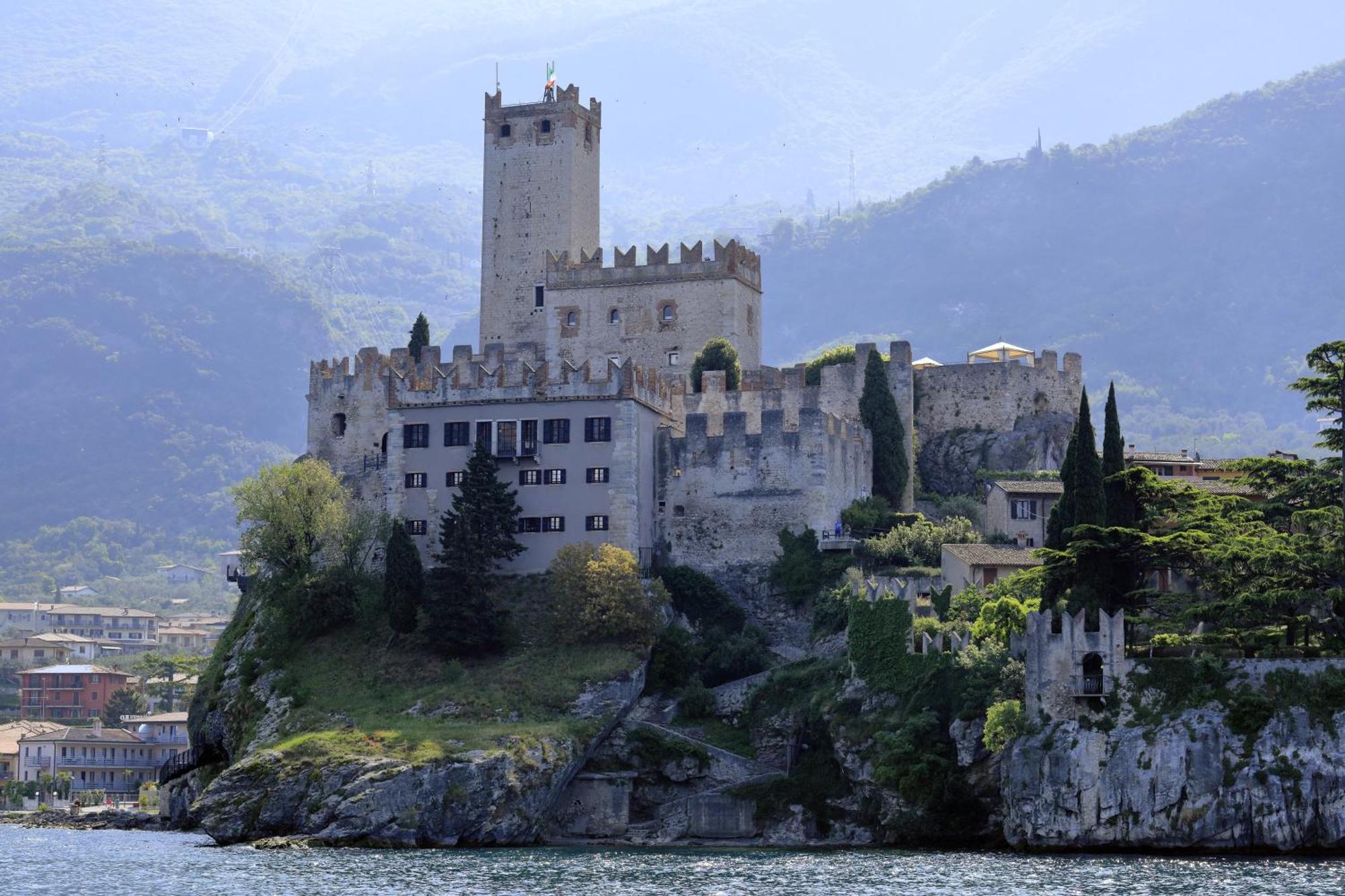 Hotel Ideal Malcesine Bagian luar foto
